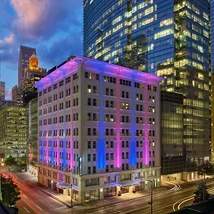 Aloft Downtown Hotel 4*