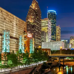 Urban Oasis Your Perfect Getaway In The Heart Of Downtown! * Houston