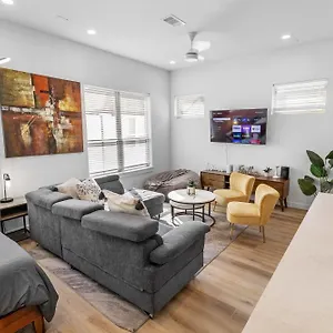 Spacious 3bd Retreat I Near Hotspots I Sleeps 12 * Houston