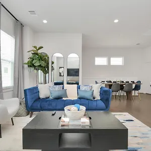 Casa Azure - New Modern 3 Bedroom Med Center, Nrg, Uh Holiday home