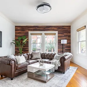 Spacious Private 2 Bedroom Workplay Apt Near Med Ctr, Nrg, Downtown Apartment