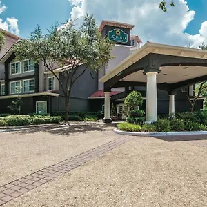 La Quinta & By Wyndham Bush Iah South