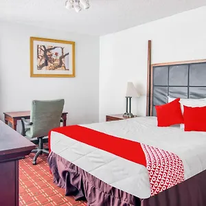 Oyo Townhouse George Bush Intercontinental Hotel