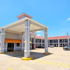 Howard Johnson By Wyndham Heights Downtown Houston
