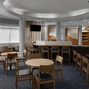 Hotel Springhill Intercontinental Airport 3*