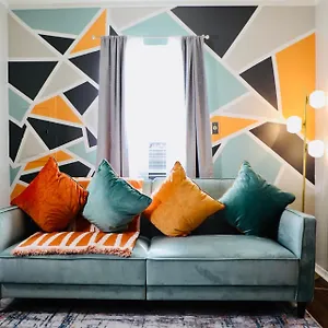 Cozy With Wifi And Ac In Fabulous Maison d'hôtes Houston