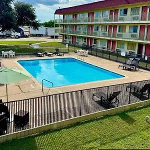Oyo Southwest I-69 Otel 2*